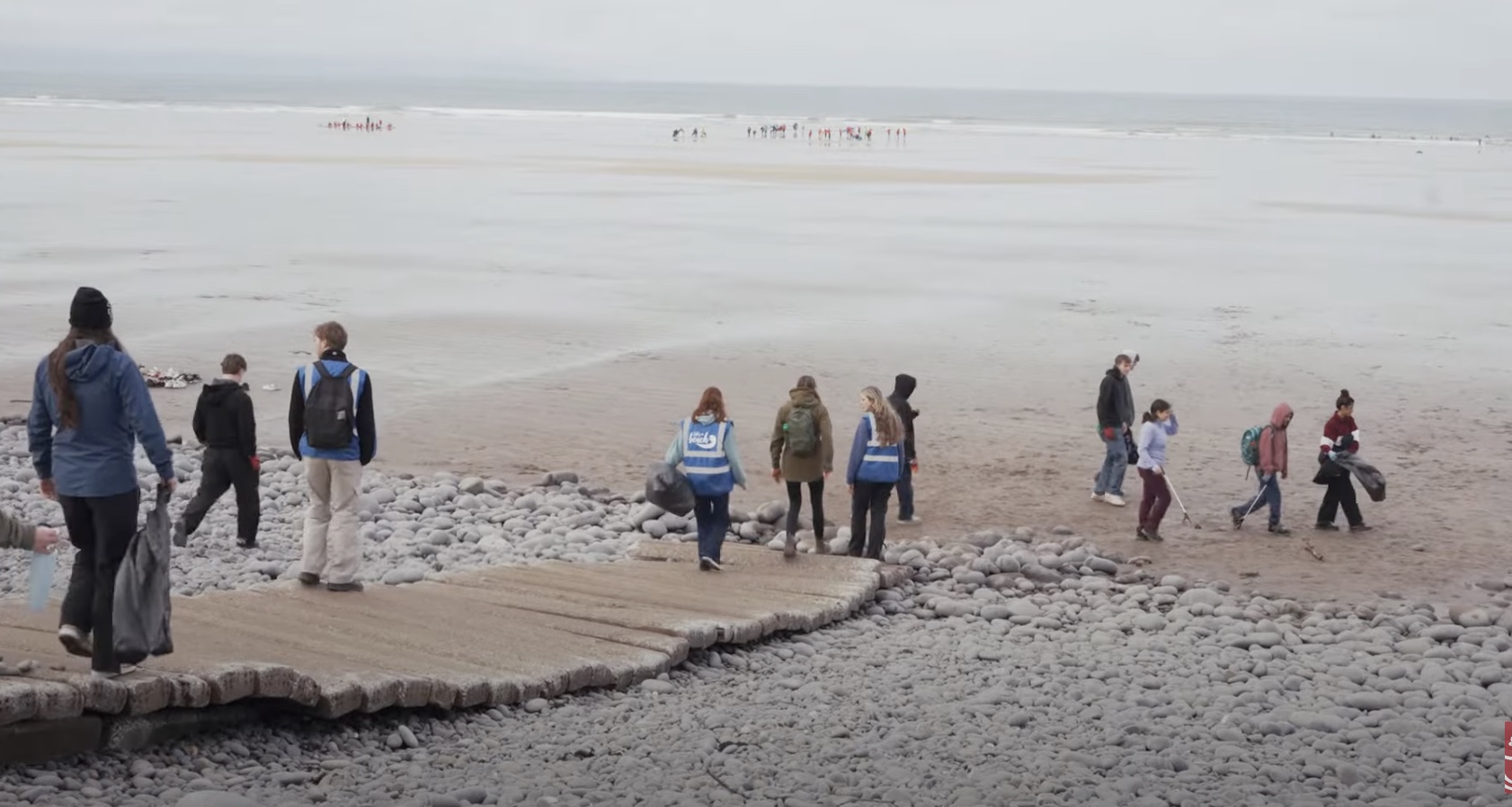 Together from the start: can attending residential field courses aid students’ sense of belonging when arriving at University?